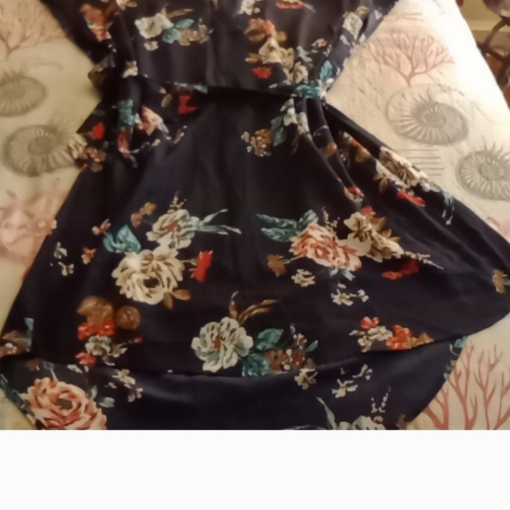 Floral and Striped Clothing Bundle - Picture 4 of 5
